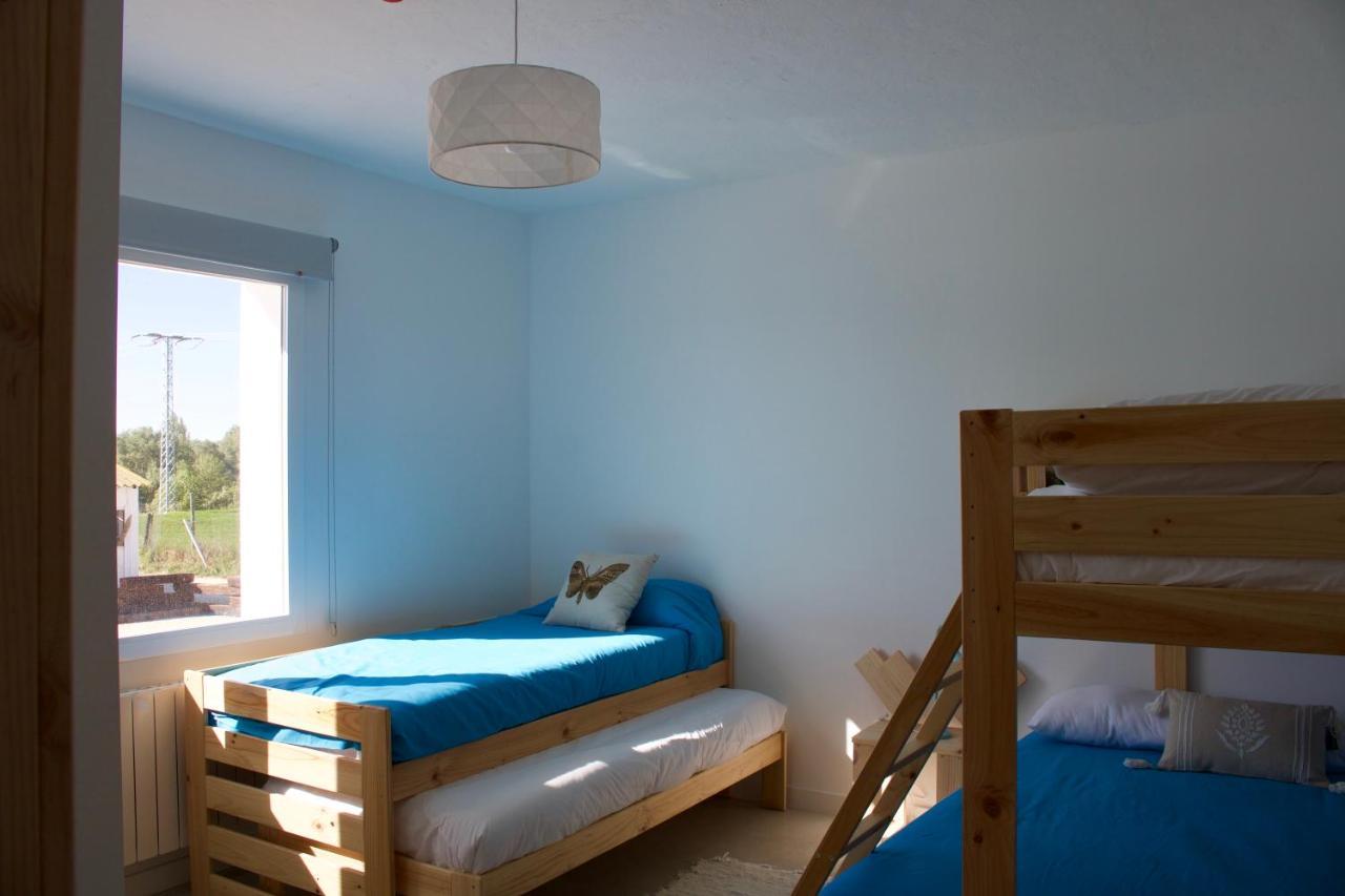 Entheos Hostel Lerin Exterior photo
